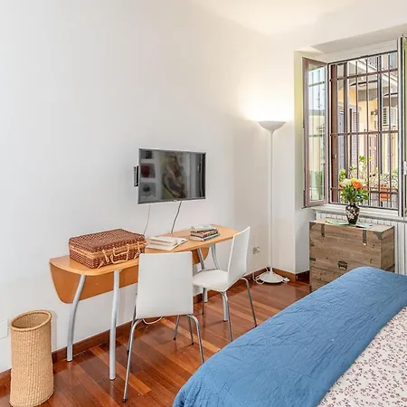 Apartment La Corte Dei Navigli Milan